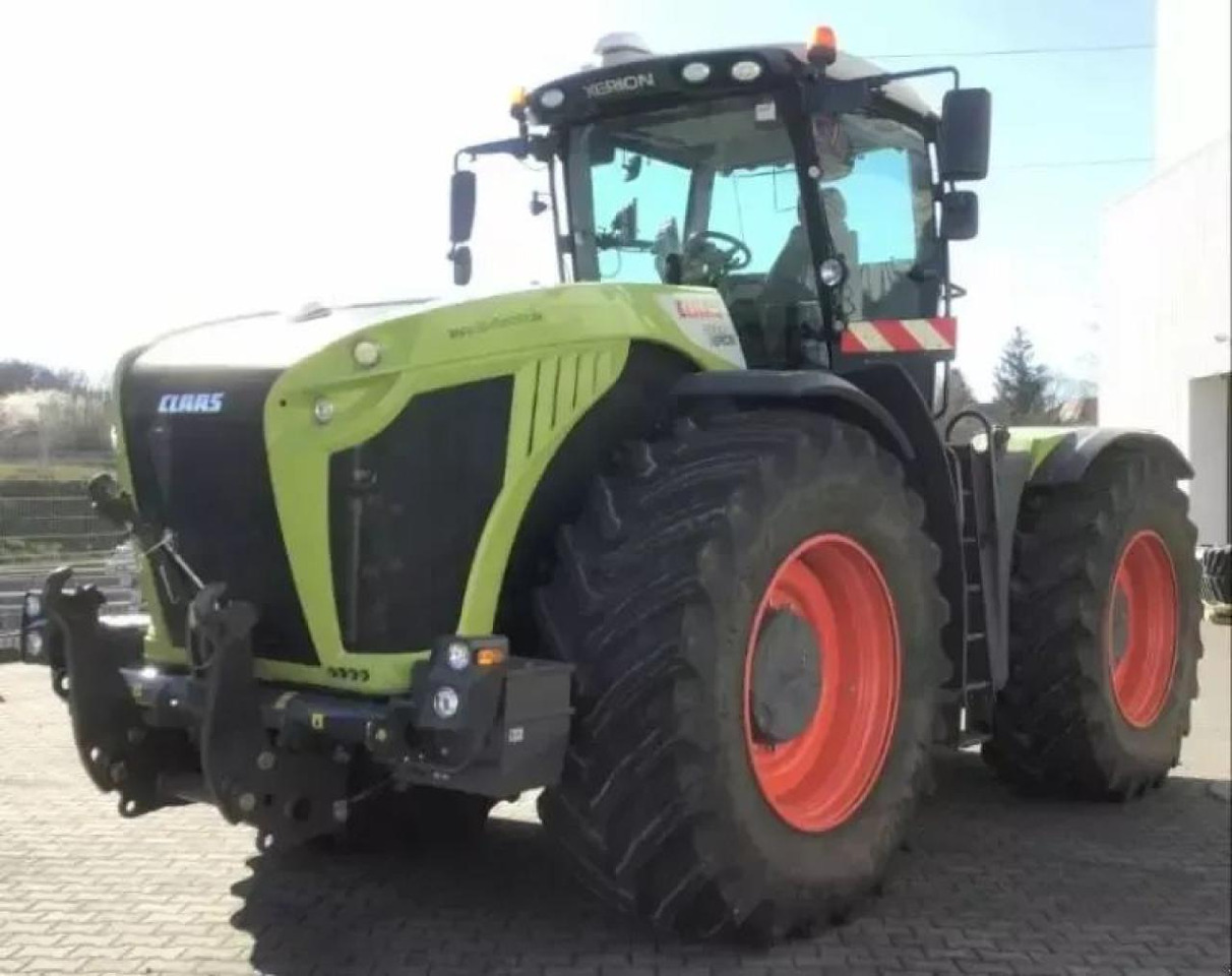 CLAAS xerion 5000 vc - Farm tractor: picture 1 CLAAS xerion 5000 vc - Farm tractor: picture 1