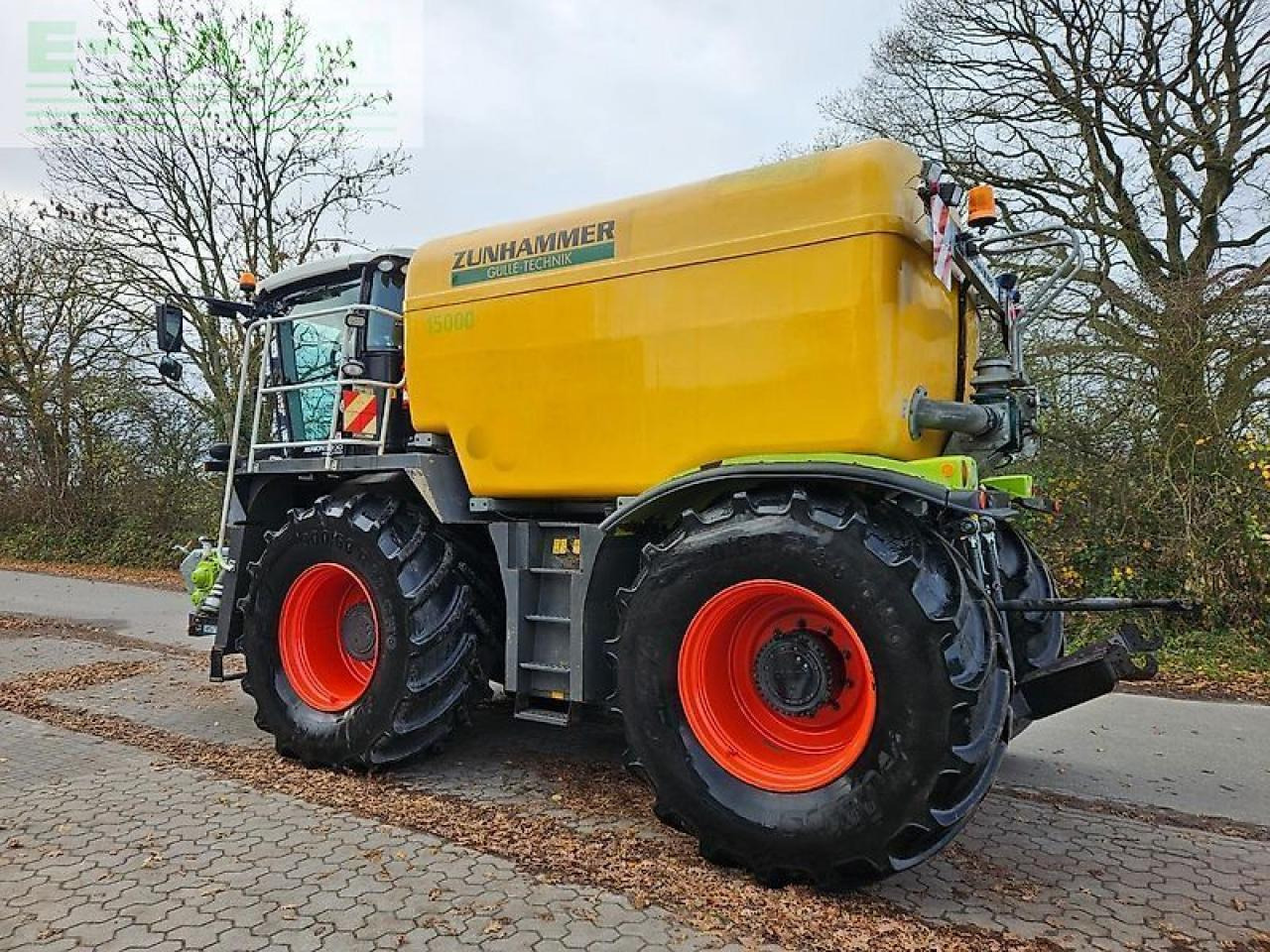 CLAAS xerion saddletrac 3800 "viele neuteile und reparaturen durchgeführt" - Self-propelled sprayer: picture 4 CLAAS xerion saddletrac 3800 "viele neuteile und reparaturen durchgeführt" - Self-propelled sprayer: picture 4