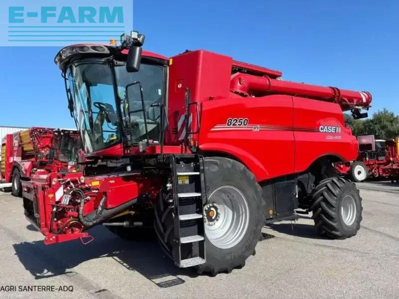 Case-IH axial-flow 8250 - Combine harvester: picture 5 Case-IH axial-flow 8250 - Combine harvester: picture 5