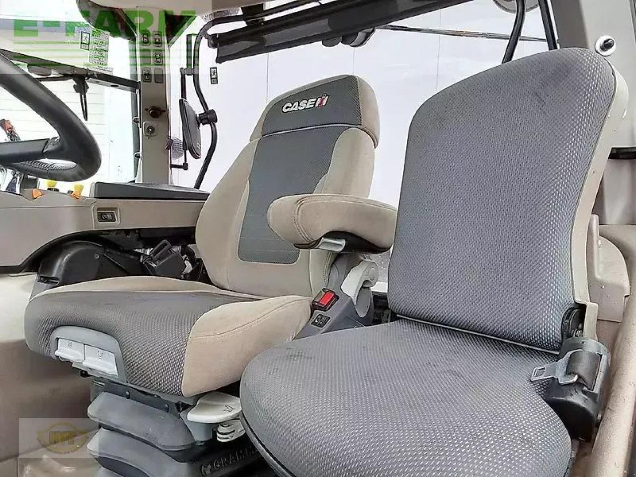 Farm tractor Case-IH optum 300 cvx CVX: picture 7