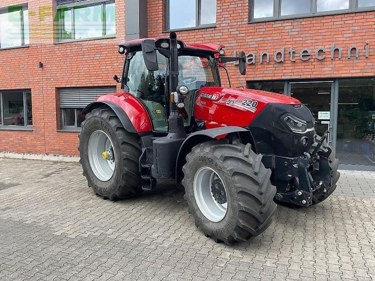 Case-IH puma 220 cvxdrive - Farm tractor: picture 1 Case-IH puma 220 cvxdrive - Farm tractor: picture 1