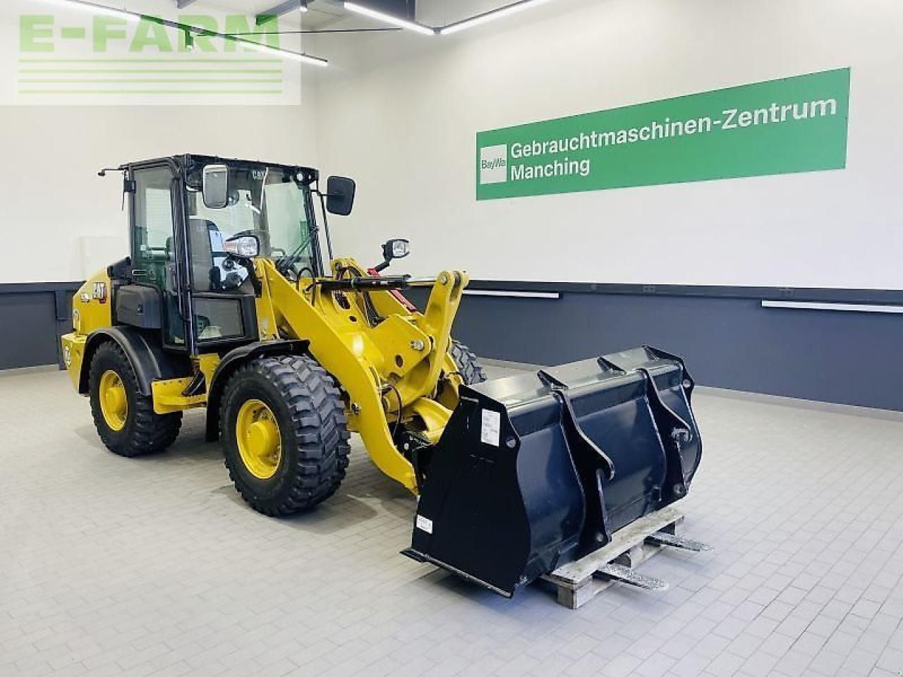 Caterpillar 906-14a - Mini excavator: picture 1 Caterpillar 906-14a - Mini excavator: picture 1