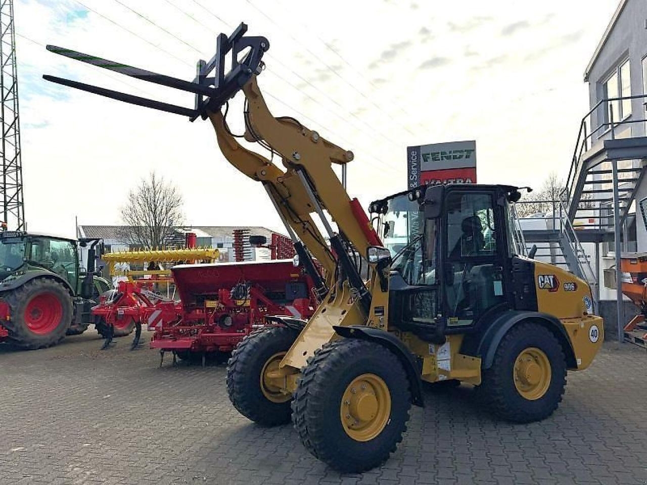 Caterpillar cat 906-14 - Mini excavator: picture 4 Caterpillar cat 906-14 - Mini excavator: picture 4