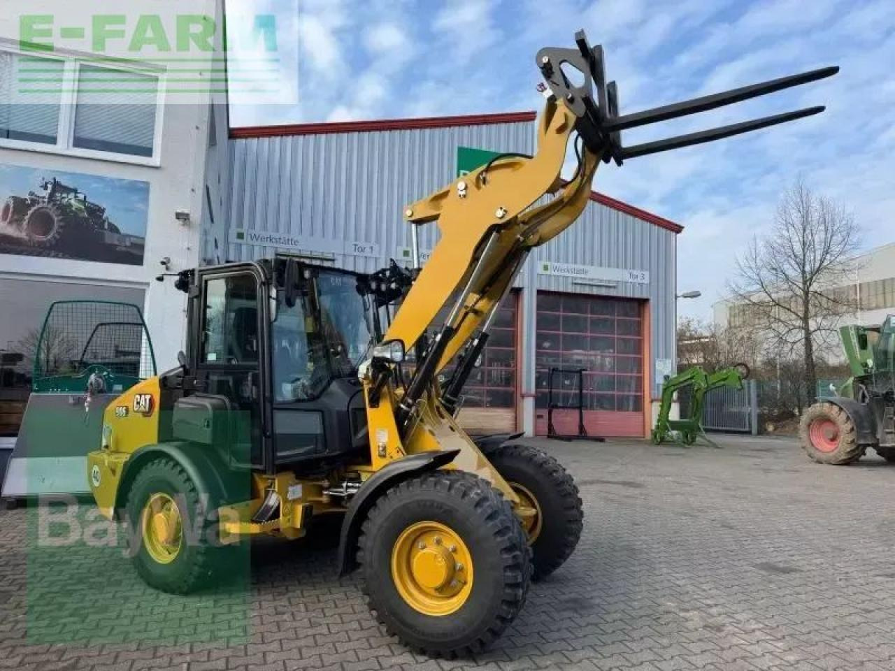 Caterpillar cat 906-14 - Mini excavator: picture 2 Caterpillar cat 906-14 - Mini excavator: picture 2