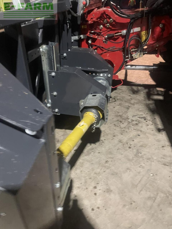 Dominoni maispflücker 8 reiher - Forage harvester attachment: picture 4 Dominoni maispflücker 8 reiher - Forage harvester attachment: picture 4