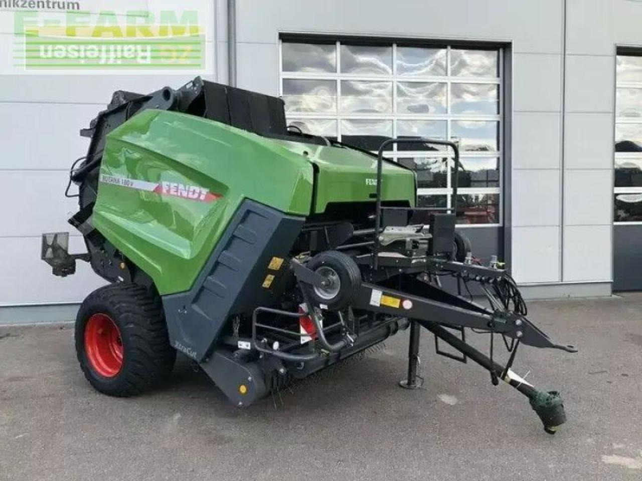 Fendt 180 v - Square baler: picture 1 Fendt 180 v - Square baler: picture 1