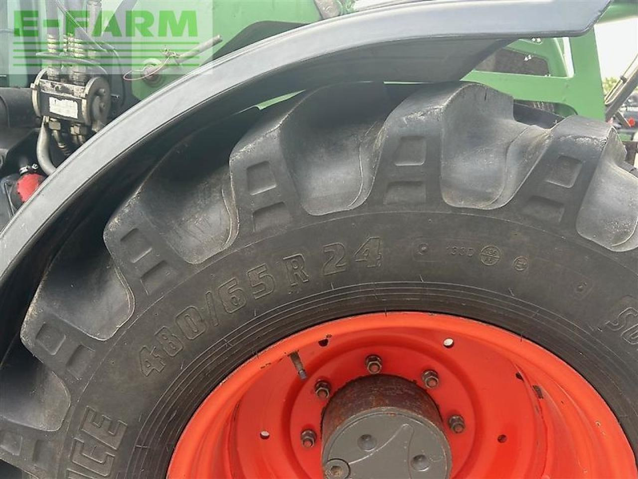 Farm tractor Fendt 309 c med fendt læsser: picture 7