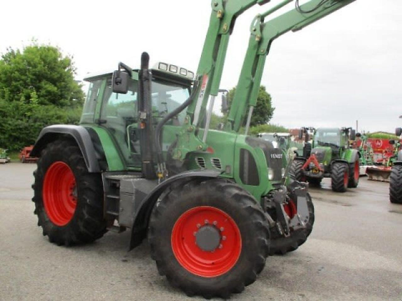 Fendt 712 vario com 3 #840 - Farm tractor: picture 4 Fendt 712 vario com 3 #840 - Farm tractor: picture 4