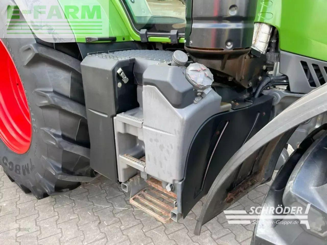 Fendt 724 s4 profi plus - Farm tractor: picture 4 Fendt 724 s4 profi plus - Farm tractor: picture 4
