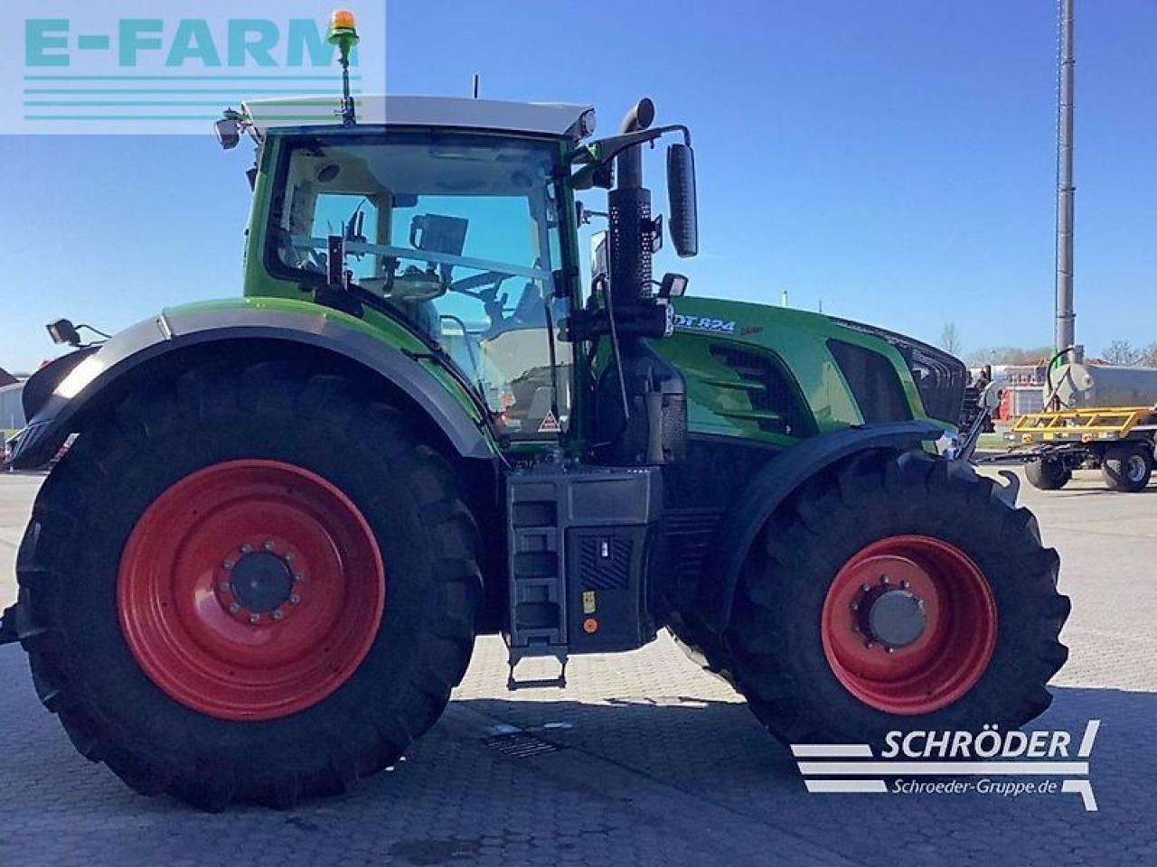 Fendt 824 vario s4 profi plus ProfiPlus - Farm tractor: picture 1 Fendt 824 vario s4 profi plus ProfiPlus - Farm tractor: picture 1