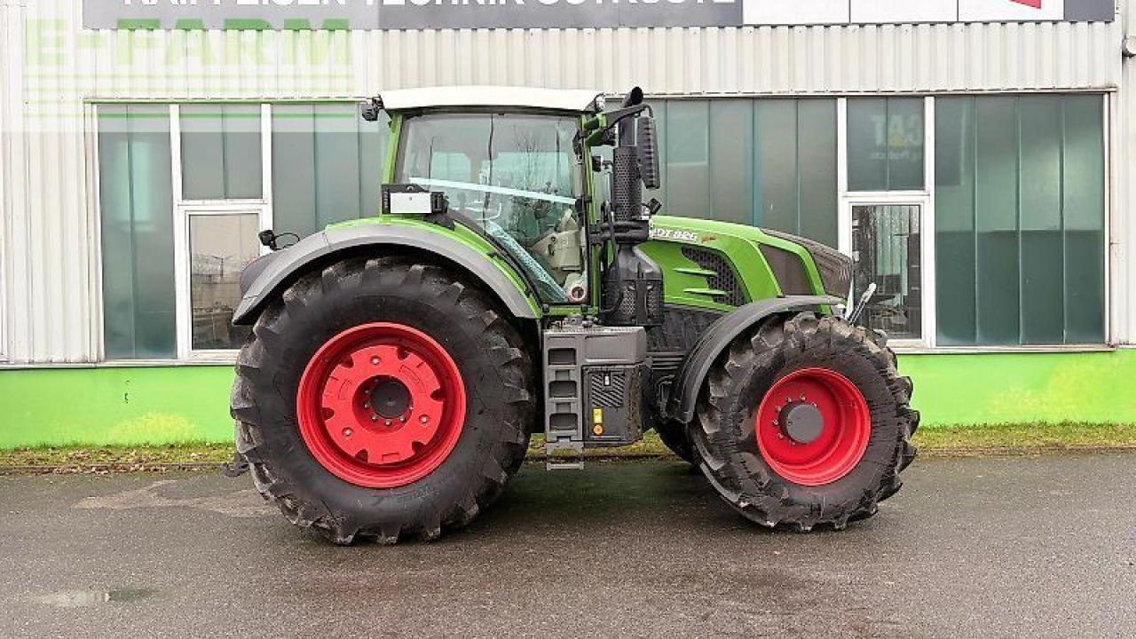 Fendt 826 vario profi+ ProfiPlus - Farm tractor: picture 3 Fendt 826 vario profi+ ProfiPlus - Farm tractor: picture 3