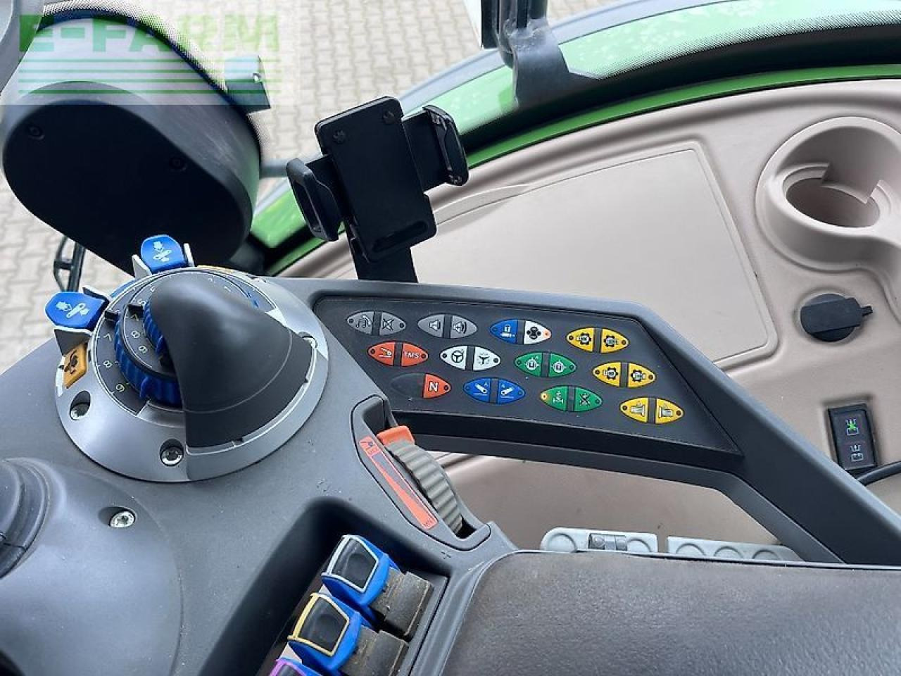 Farm tractor Fendt 936 vario: picture 17