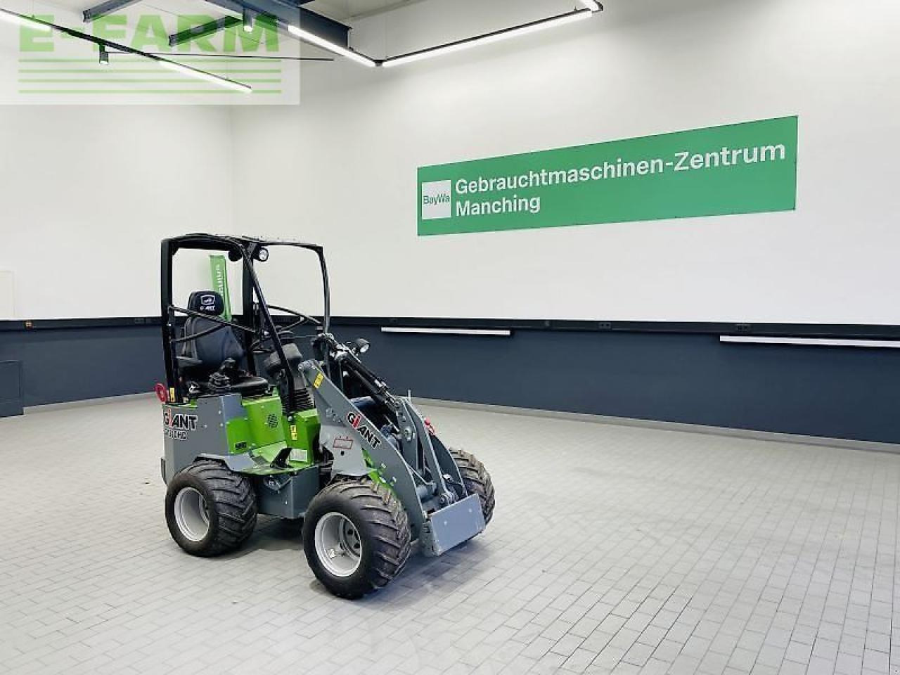 Giant g 1200 - Mini excavator: picture 1 Giant g 1200 - Mini excavator: picture 1