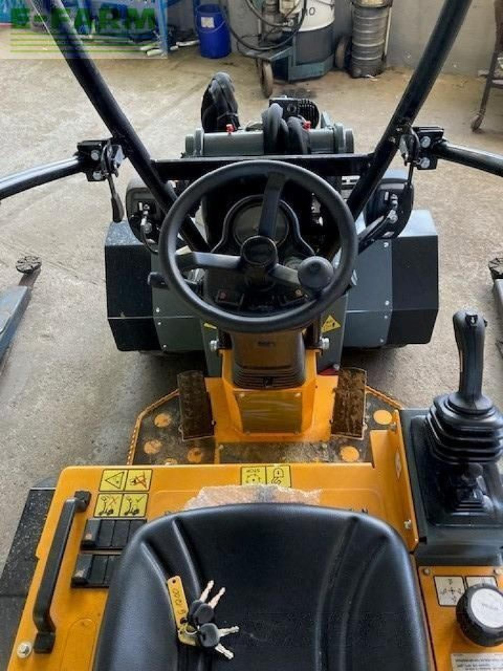 Giant g1200 tele -teleskopradlader - Mini excavator: picture 4 Giant g1200 tele -teleskopradlader - Mini excavator: picture 4