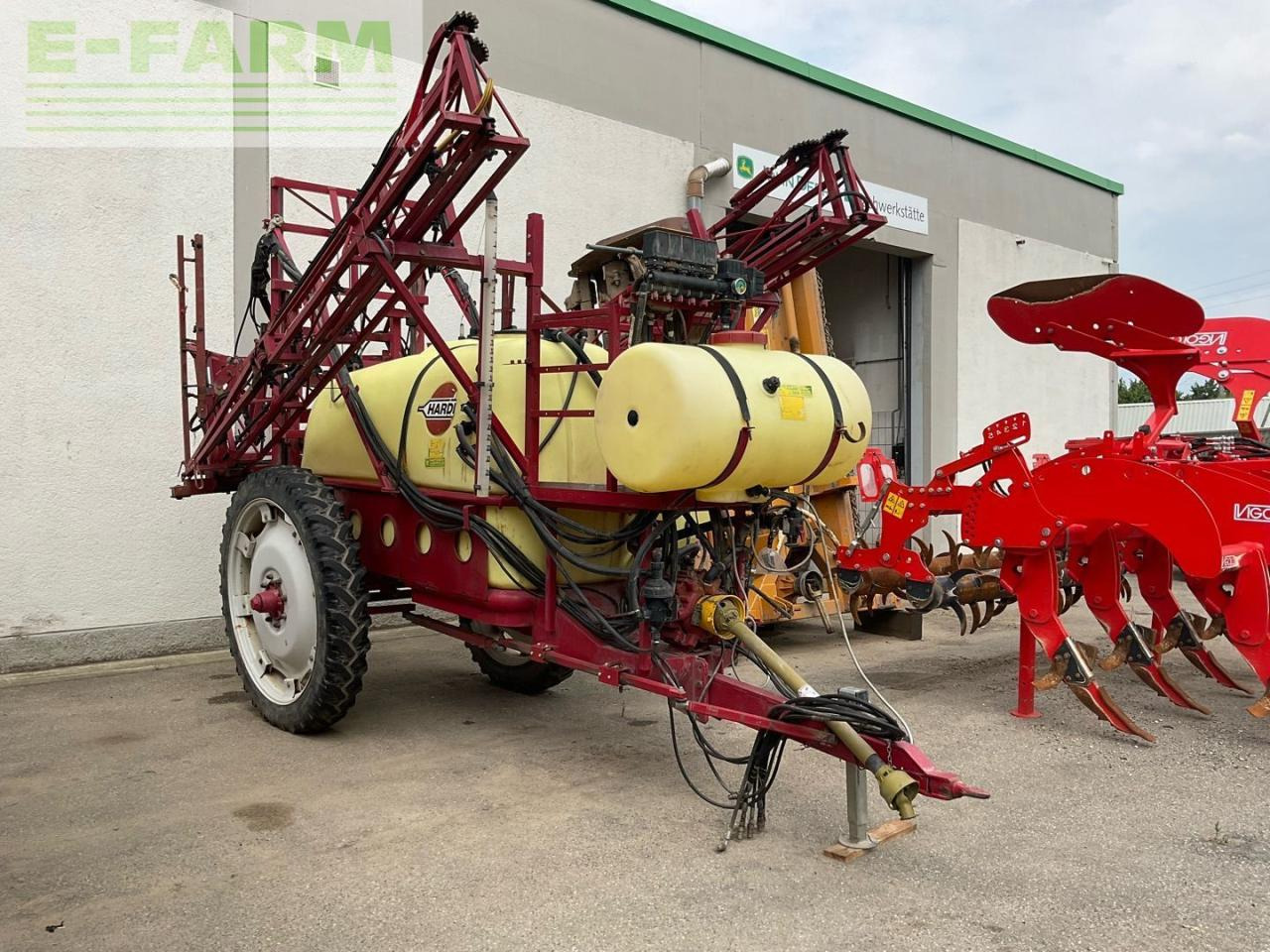 Hardi Commander - Trailed sprayer: picture 4 Hardi Commander - Trailed sprayer: picture 4