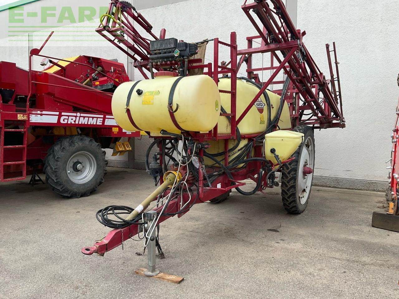 Hardi Commander - Trailed sprayer: picture 1 Hardi Commander - Trailed sprayer: picture 1