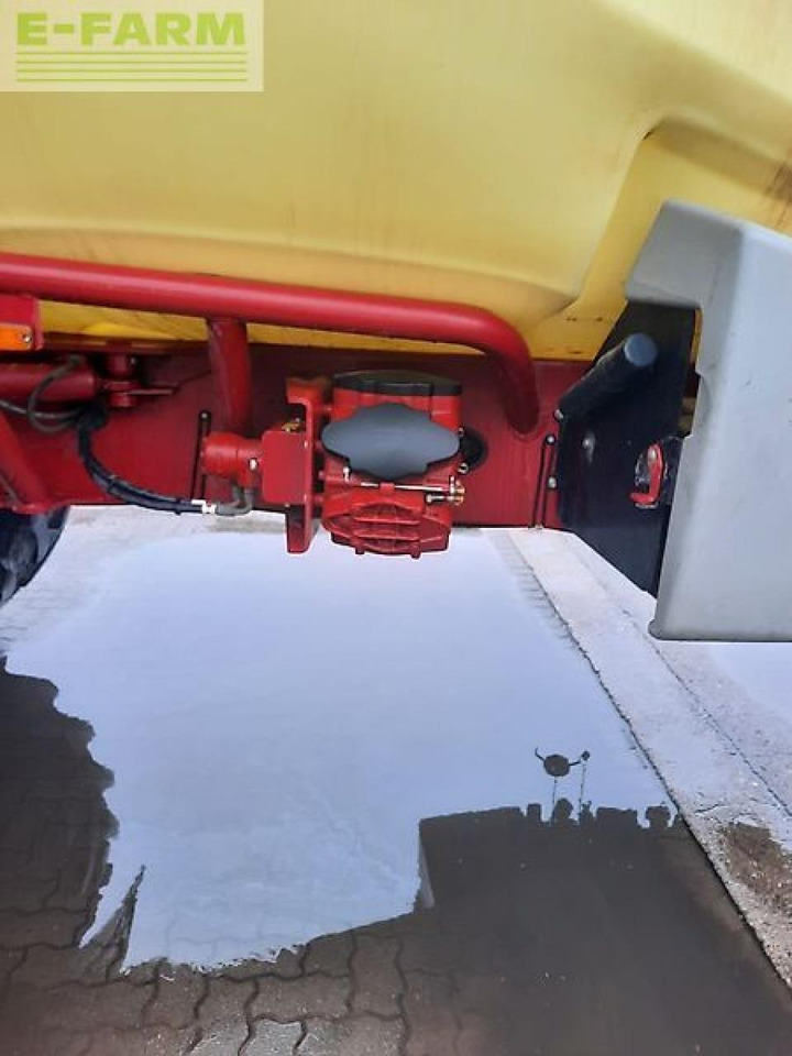 Hardi comander 7000 - Trailed sprayer: picture 5 Hardi comander 7000 - Trailed sprayer: picture 5