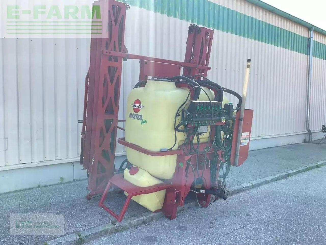 Hardi master plus 1500 - Trailed sprayer: picture 2 Hardi master plus 1500 - Trailed sprayer: picture 2