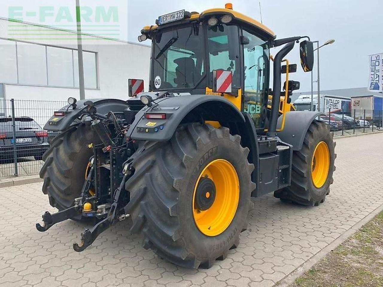 JCB 4220 icon - 60 km/h - Farm tractor: picture 4 JCB 4220 icon - 60 km/h - Farm tractor: picture 4