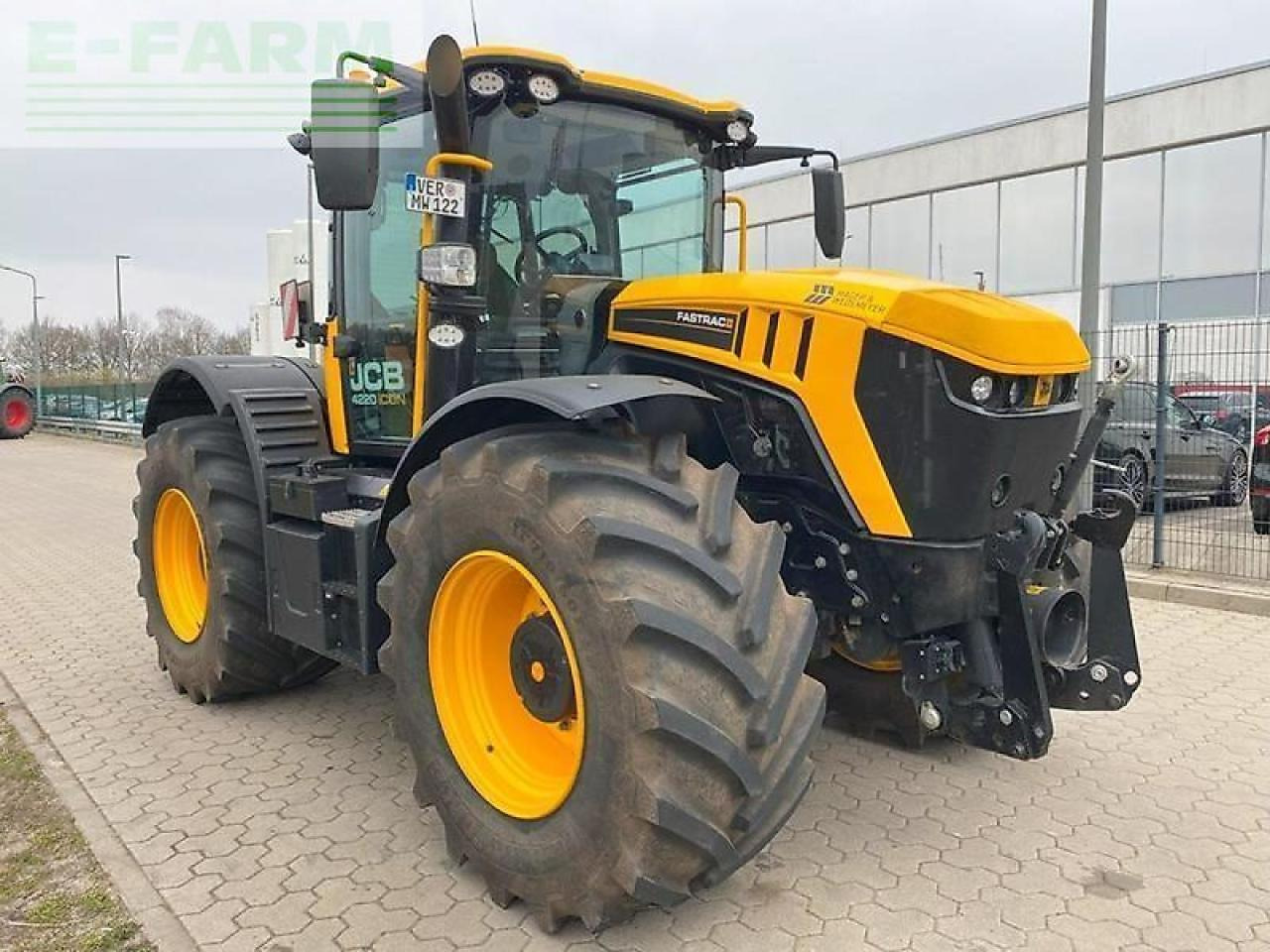 JCB 4220 icon - 60 km/h - Farm tractor: picture 3 JCB 4220 icon - 60 km/h - Farm tractor: picture 3