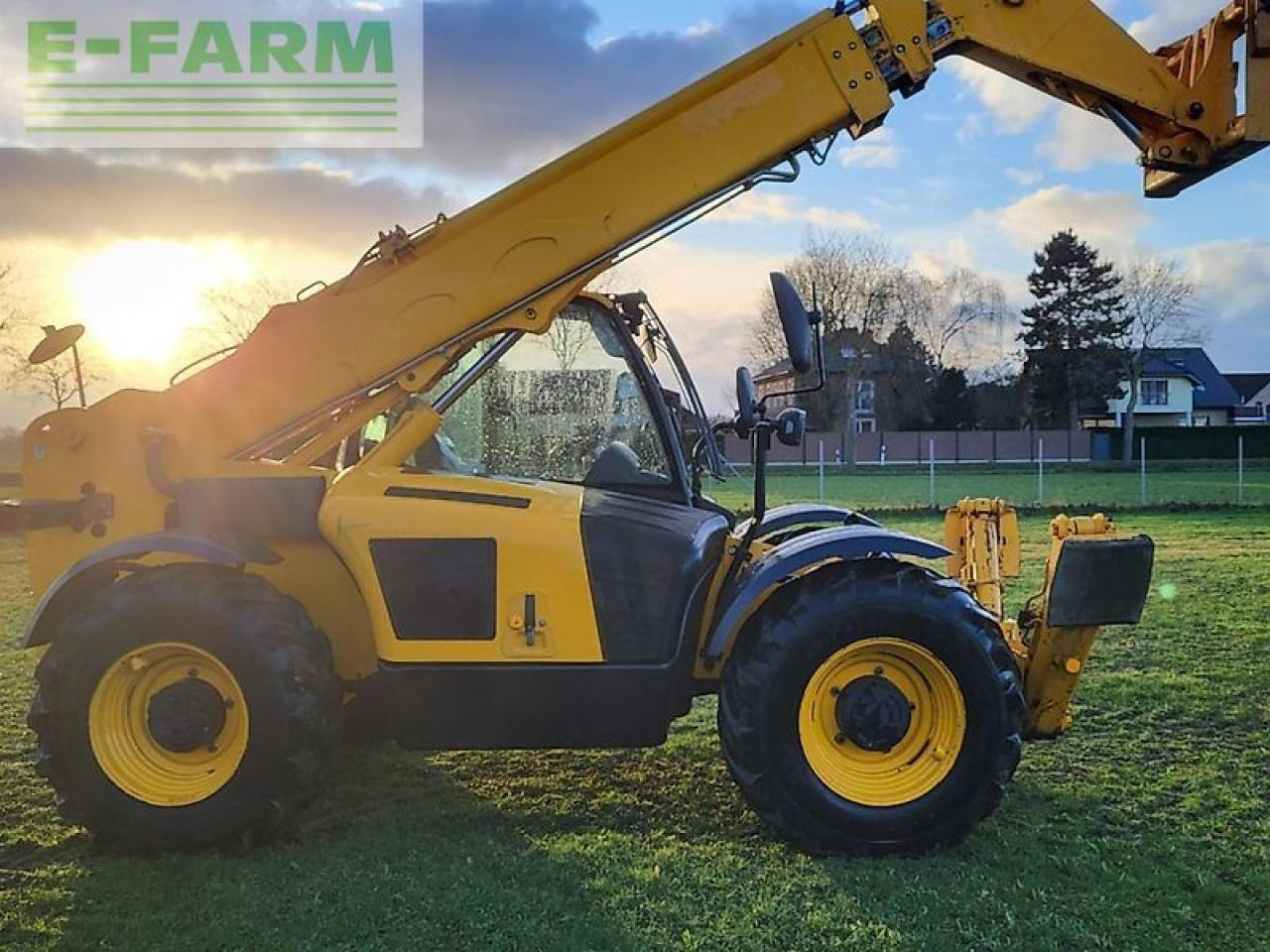 JCB 533-105 - Telescopic handler: picture 4 JCB 533-105 - Telescopic handler: picture 4