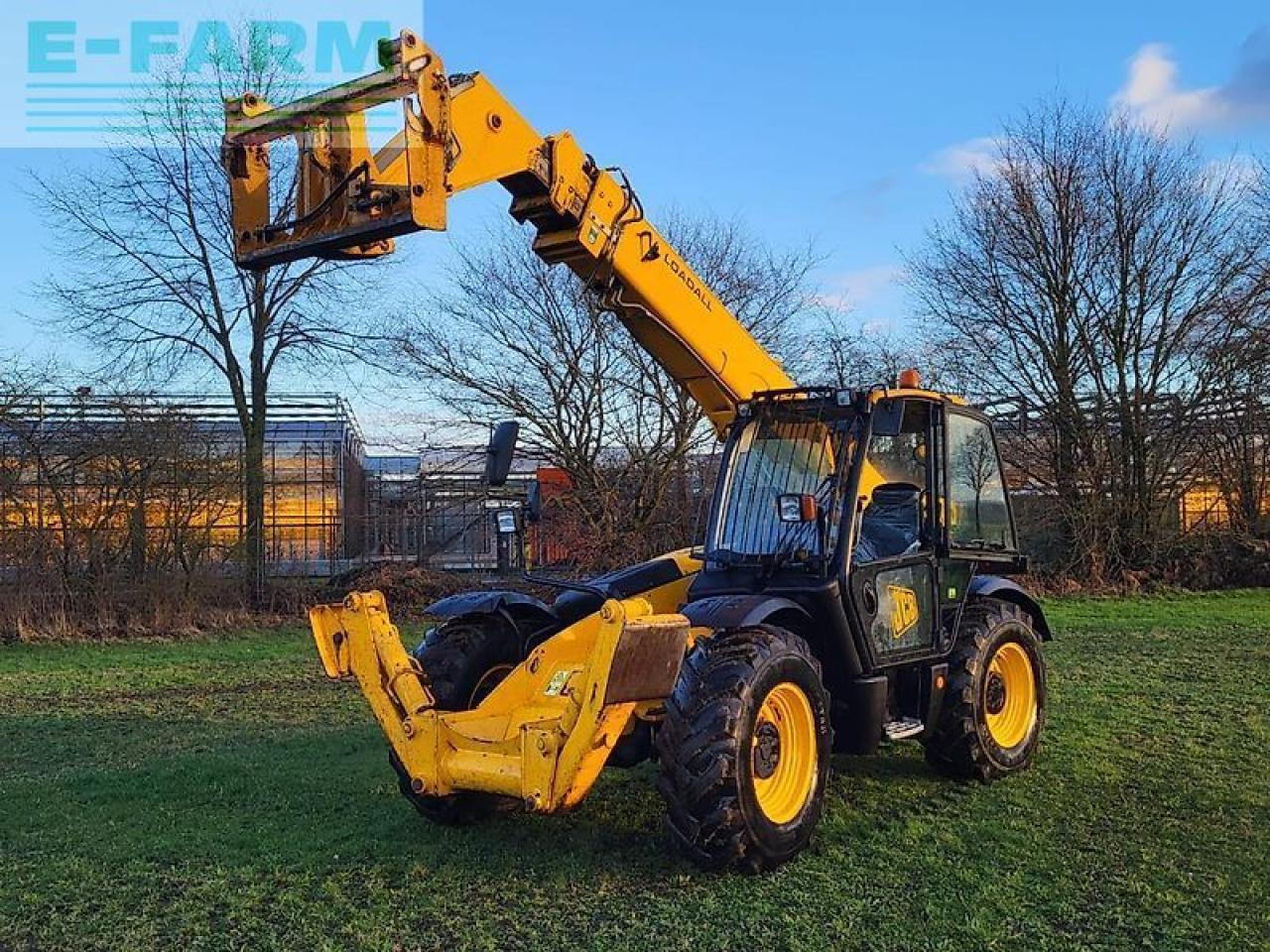 JCB 533-105 - Telescopic handler: picture 1 JCB 533-105 - Telescopic handler: picture 1