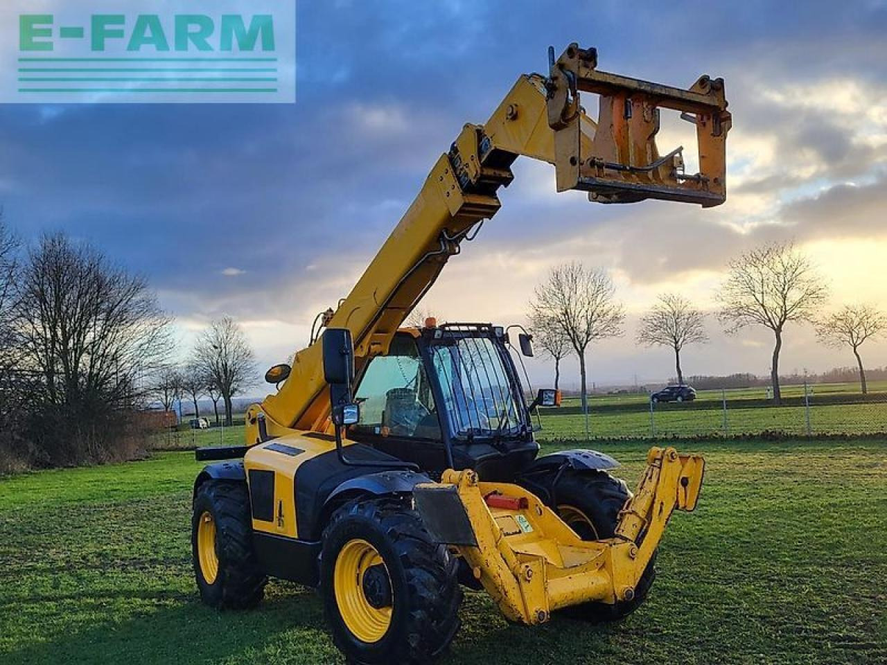 JCB 533-105 - Telescopic handler: picture 3 JCB 533-105 - Telescopic handler: picture 3