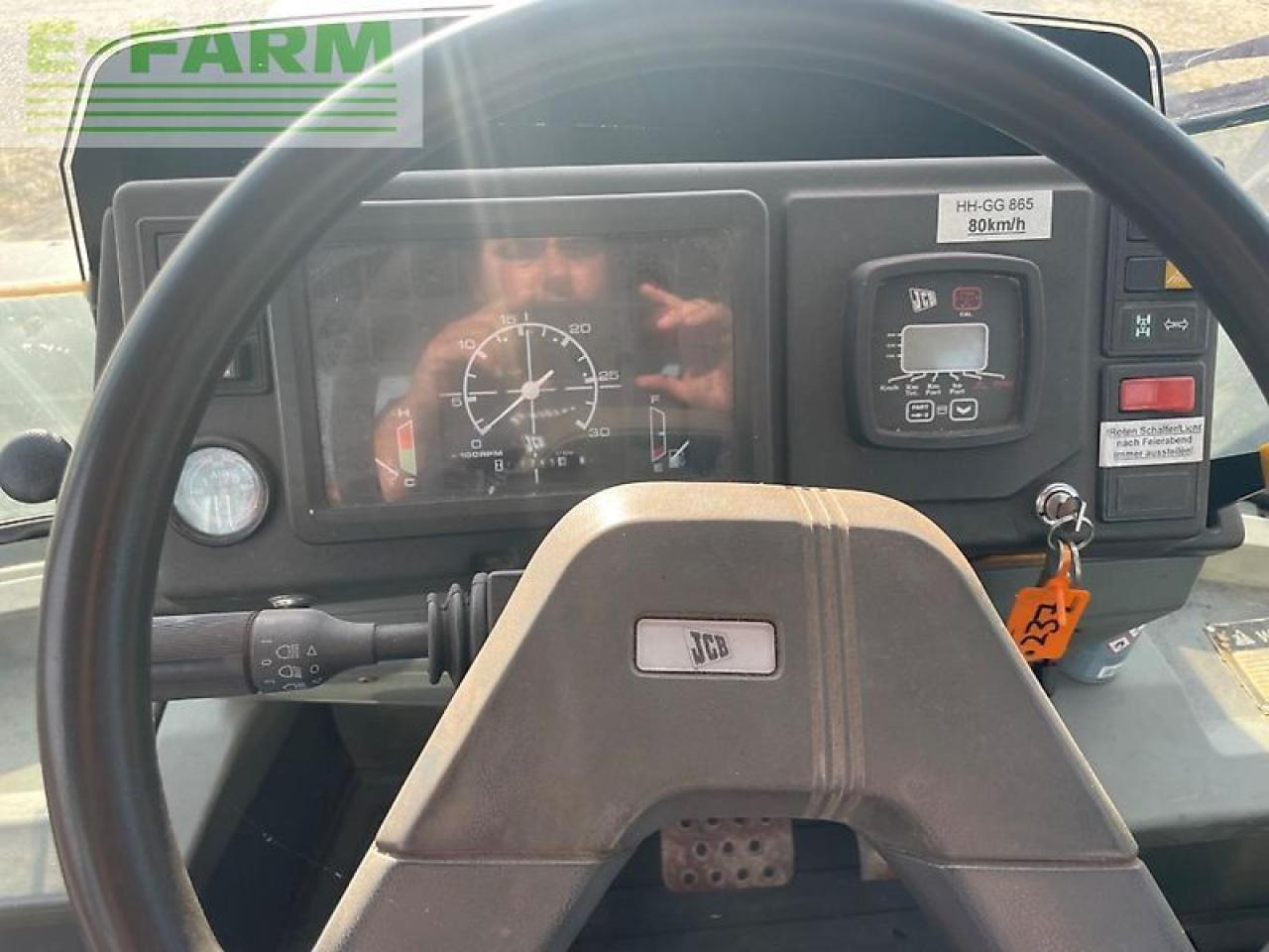 JCB fastrac 150 - Farm tractor: picture 4 JCB fastrac 150 - Farm tractor: picture 4