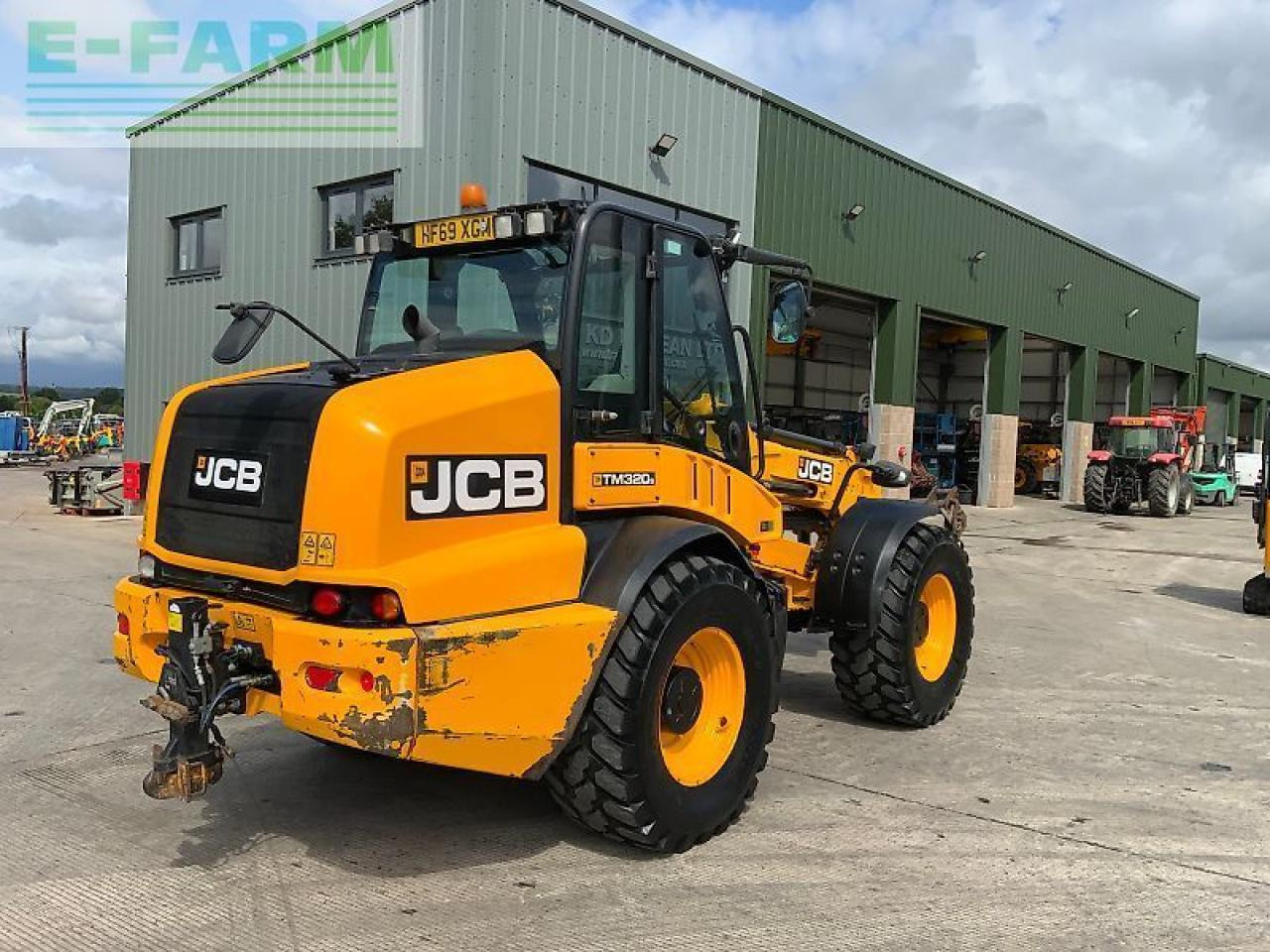 JCB tm320s pivot steer telehandler (st23560) - Wheel loader: picture 3 JCB tm320s pivot steer telehandler (st23560) - Wheel loader: picture 3