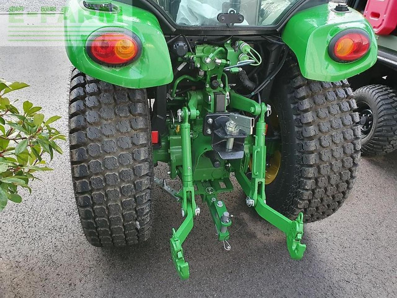 John Deere 3039r neumaschine - Farm tractor: picture 4 John Deere 3039r neumaschine - Farm tractor: picture 4