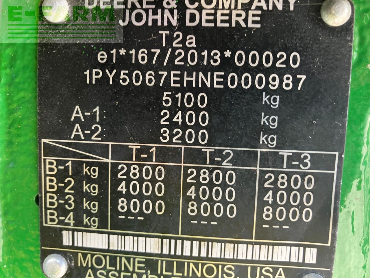 Farm tractor John Deere 5067E: picture 28
