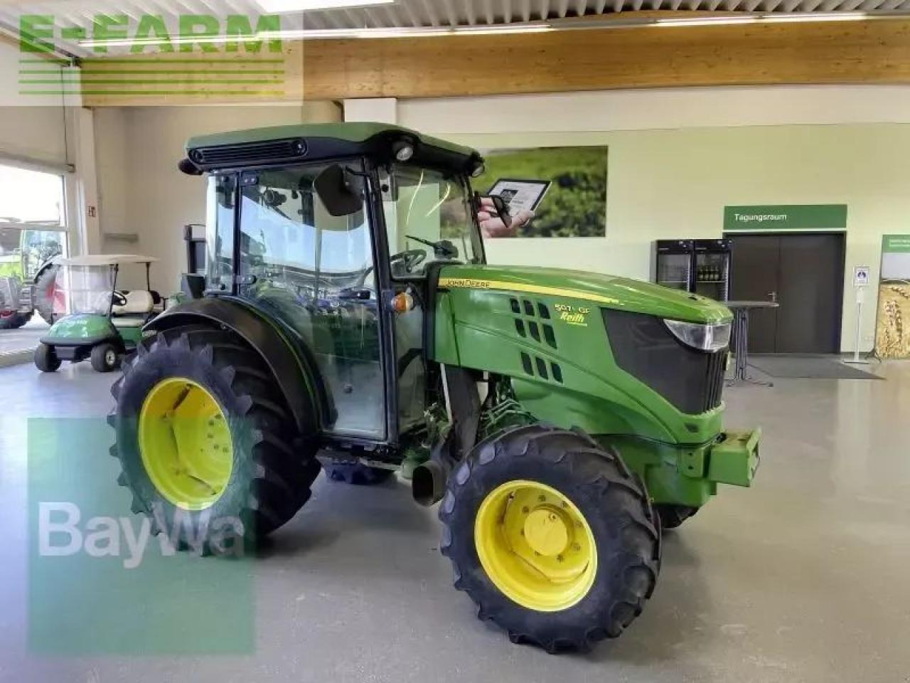 John Deere 5075 gf - Farm tractor: picture 1 John Deere 5075 gf - Farm tractor: picture 1
