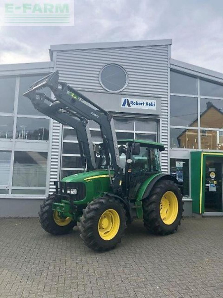 John Deere 5100r - Farm tractor: picture 1 John Deere 5100r - Farm tractor: picture 1