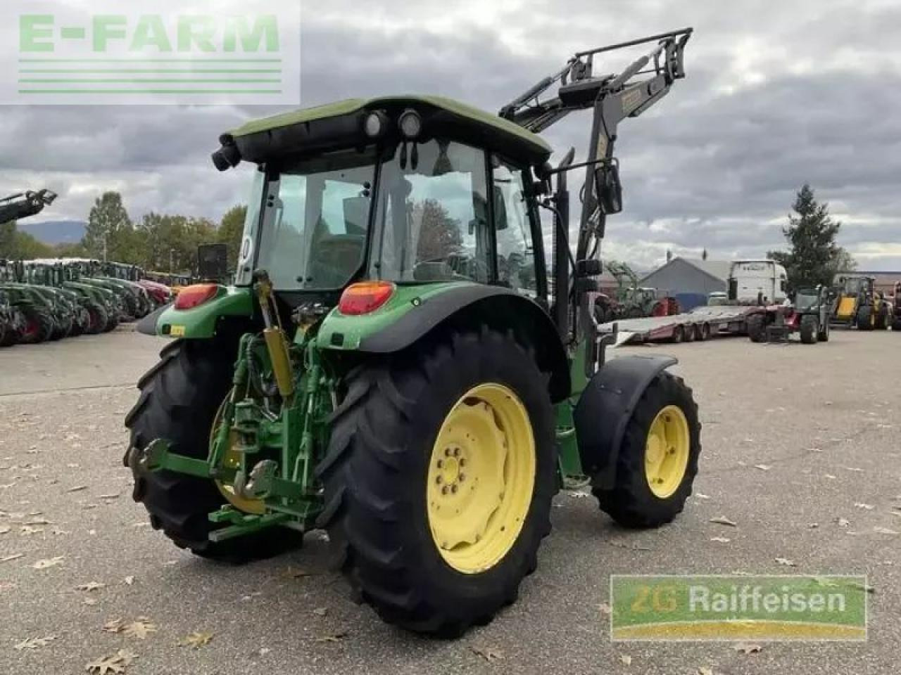 John Deere 5820 - Farm tractor: picture 4 John Deere 5820 - Farm tractor: picture 4