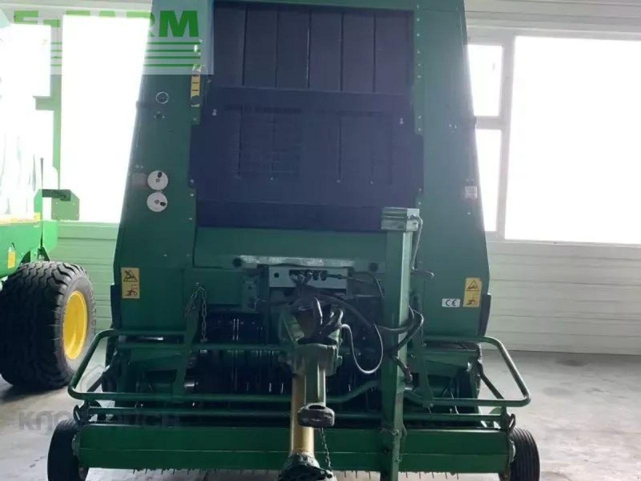 John Deere 592 maxi cut - Square baler: picture 4 John Deere 592 maxi cut - Square baler: picture 4
