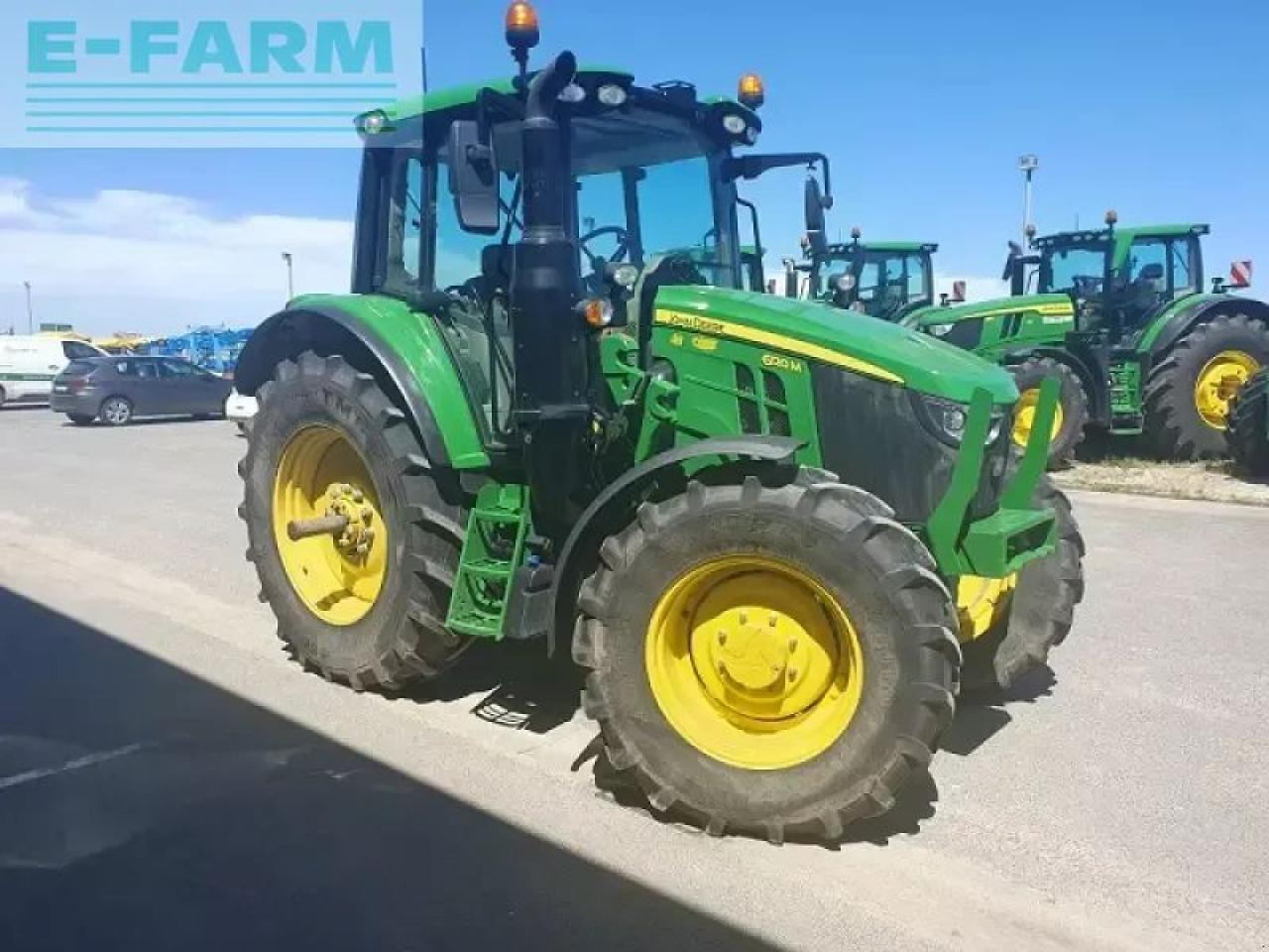 John Deere 6120m - Farm tractor: picture 2 John Deere 6120m - Farm tractor: picture 2