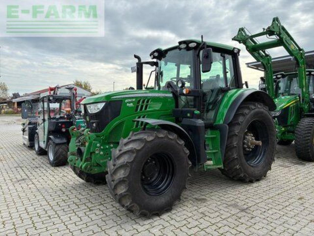 John Deere 6130m - Farm tractor: picture 1 John Deere 6130m - Farm tractor: picture 1