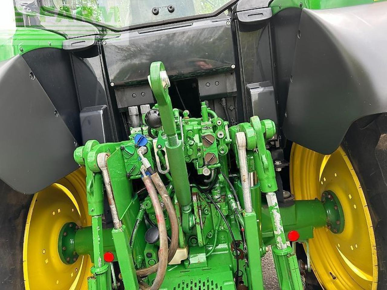 John Deere 6130m pq+ - Farm tractor: picture 5 John Deere 6130m pq+ - Farm tractor: picture 5