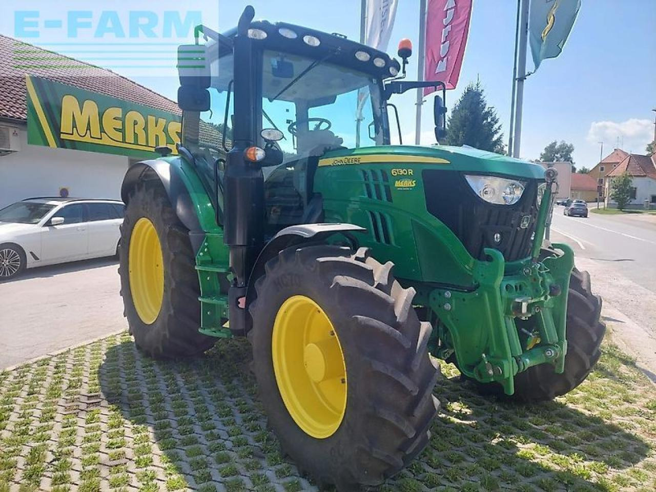 John Deere 6130r - Farm tractor: picture 2 John Deere 6130r - Farm tractor: picture 2