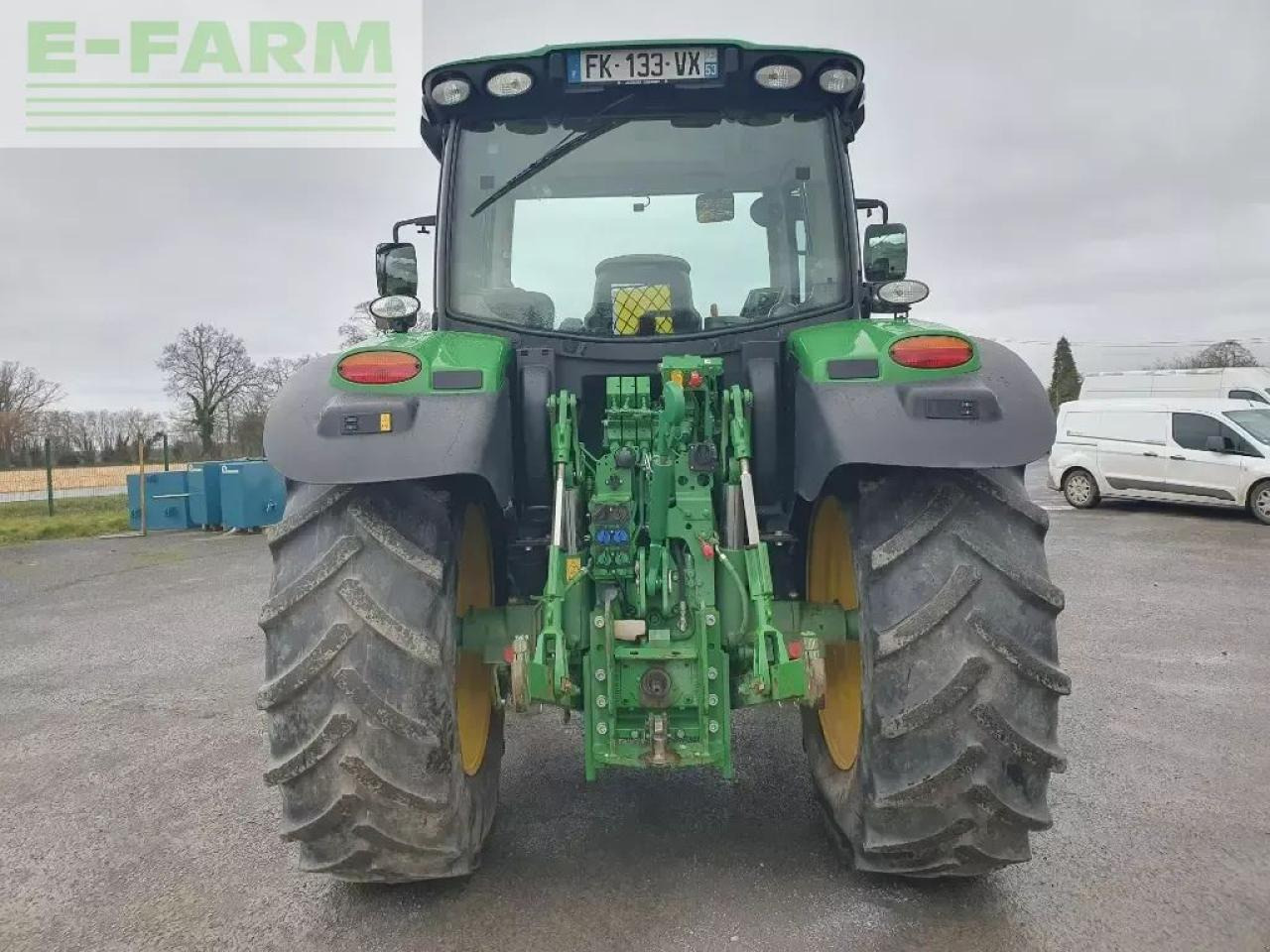 John Deere 6130r - Farm tractor: picture 4 John Deere 6130r - Farm tractor: picture 4