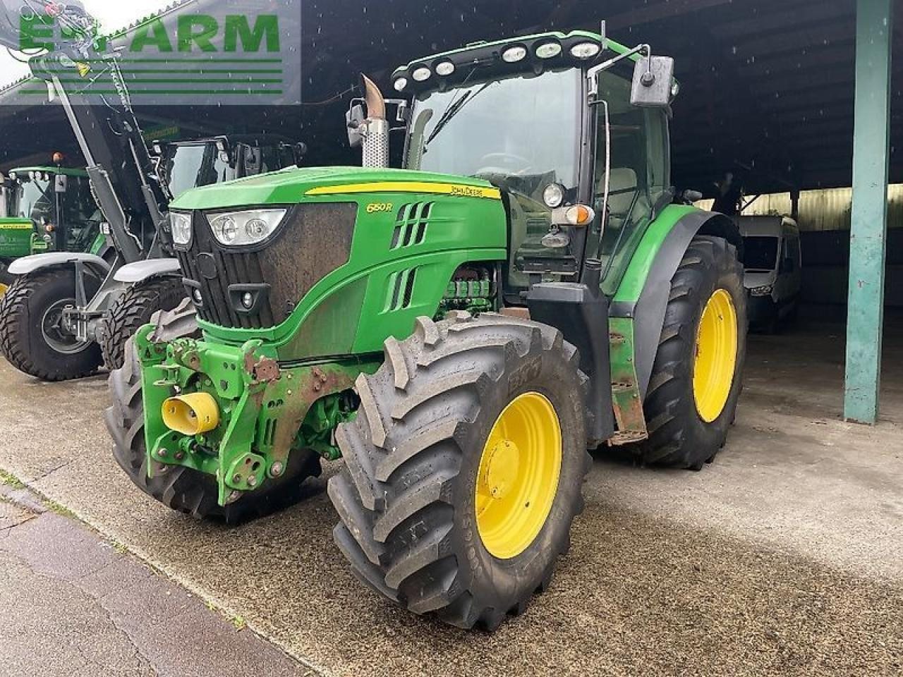 John Deere 6150r - Farm tractor: picture 3 John Deere 6150r - Farm tractor: picture 3