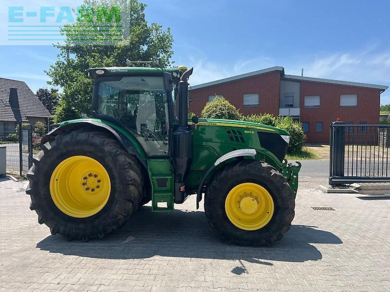 John Deere 6155 r - Farm tractor: picture 4 John Deere 6155 r - Farm tractor: picture 4
