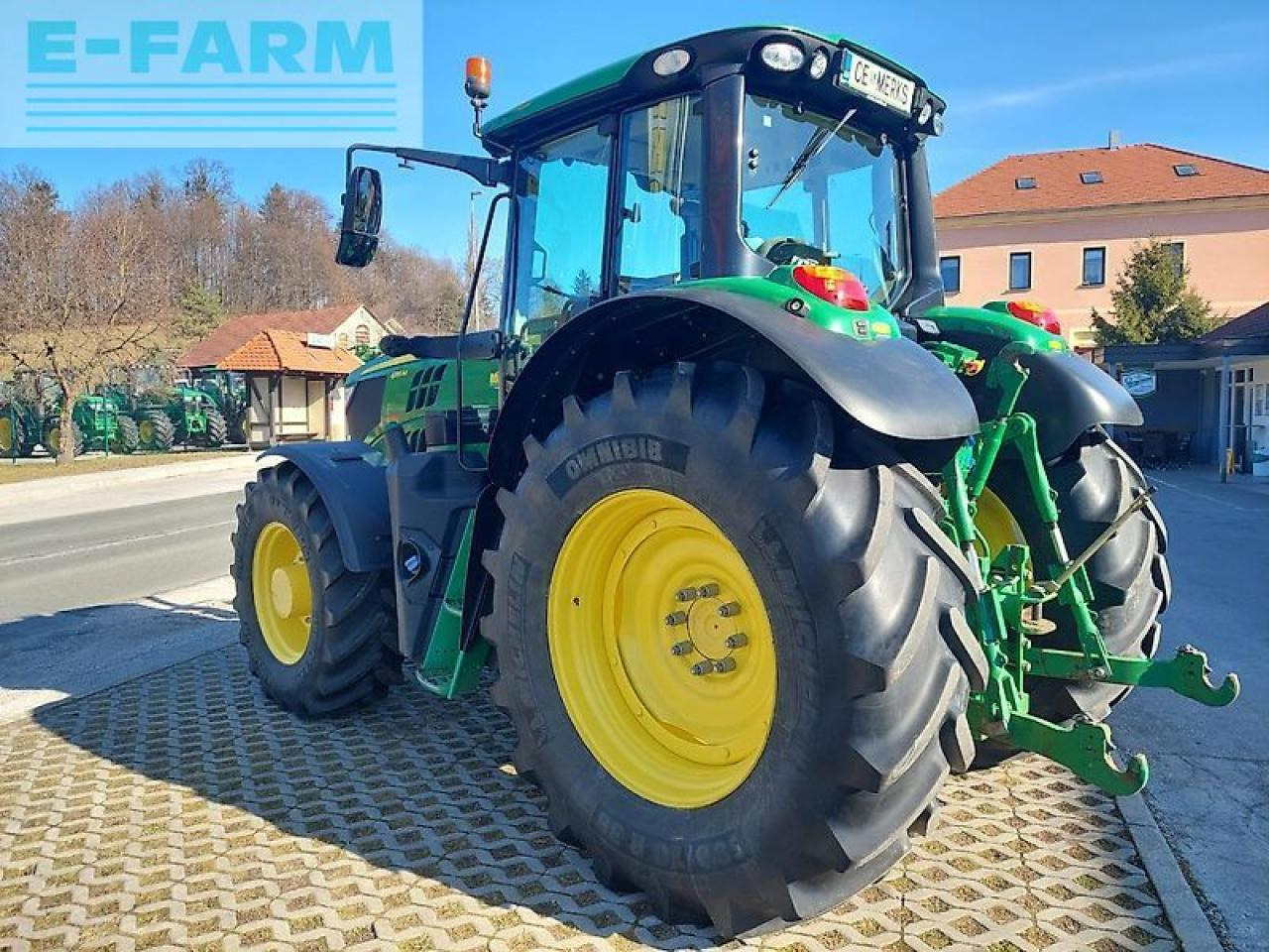 John Deere 6155m - Farm tractor: picture 5 John Deere 6155m - Farm tractor: picture 5
