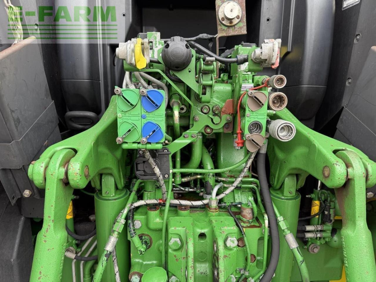 John Deere 6170 r autopowr - Farm tractor: picture 5 John Deere 6170 r autopowr - Farm tractor: picture 5