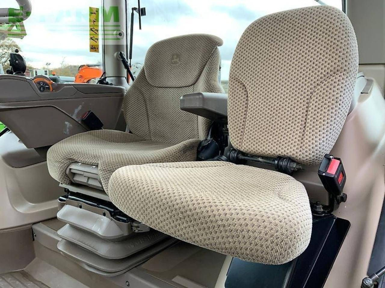 Farm tractor John Deere 6175r tractor (st24965): picture 16 Farm tractor John Deere 6175r tractor (st24965): picture 16