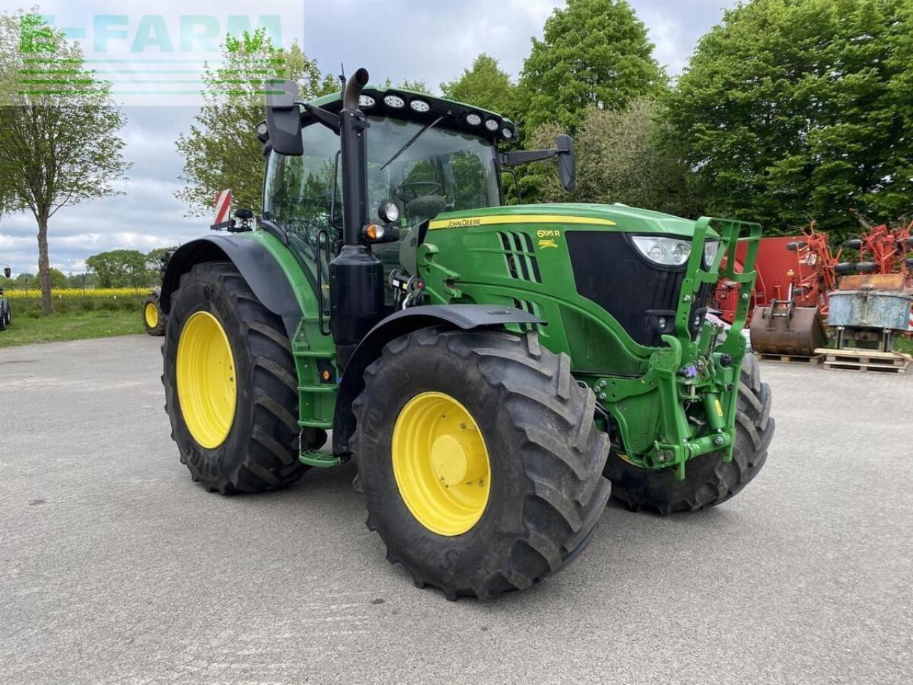 John Deere 6195r - Farm tractor: picture 2 John Deere 6195r - Farm tractor: picture 2