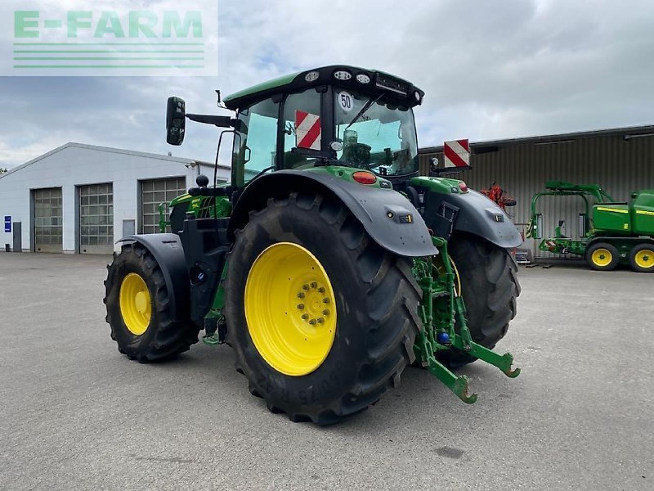 Farm tractor John Deere 6195r: picture 9