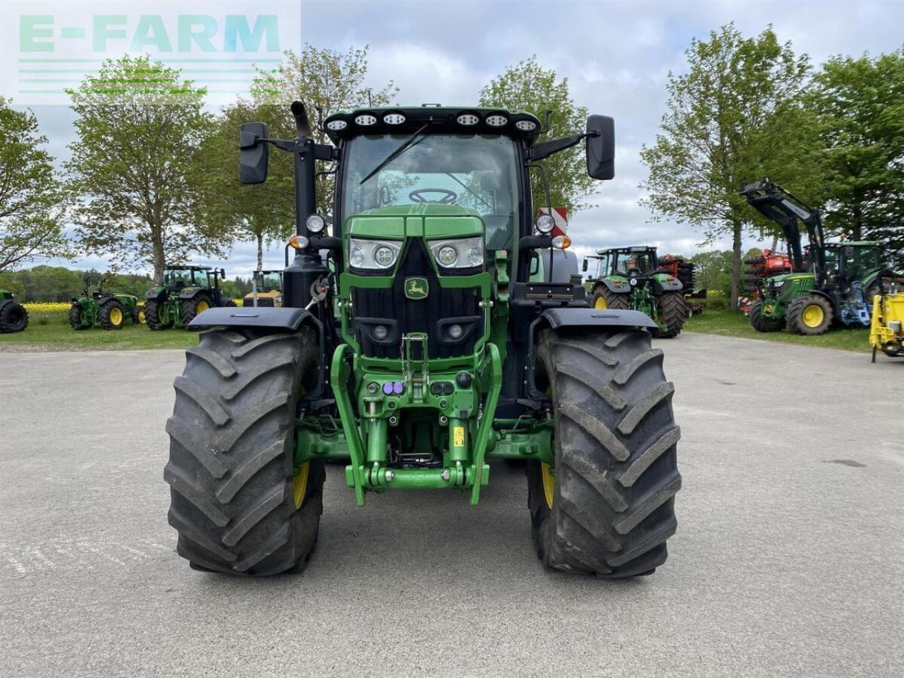 John Deere 6195r - Farm tractor: picture 3 John Deere 6195r - Farm tractor: picture 3