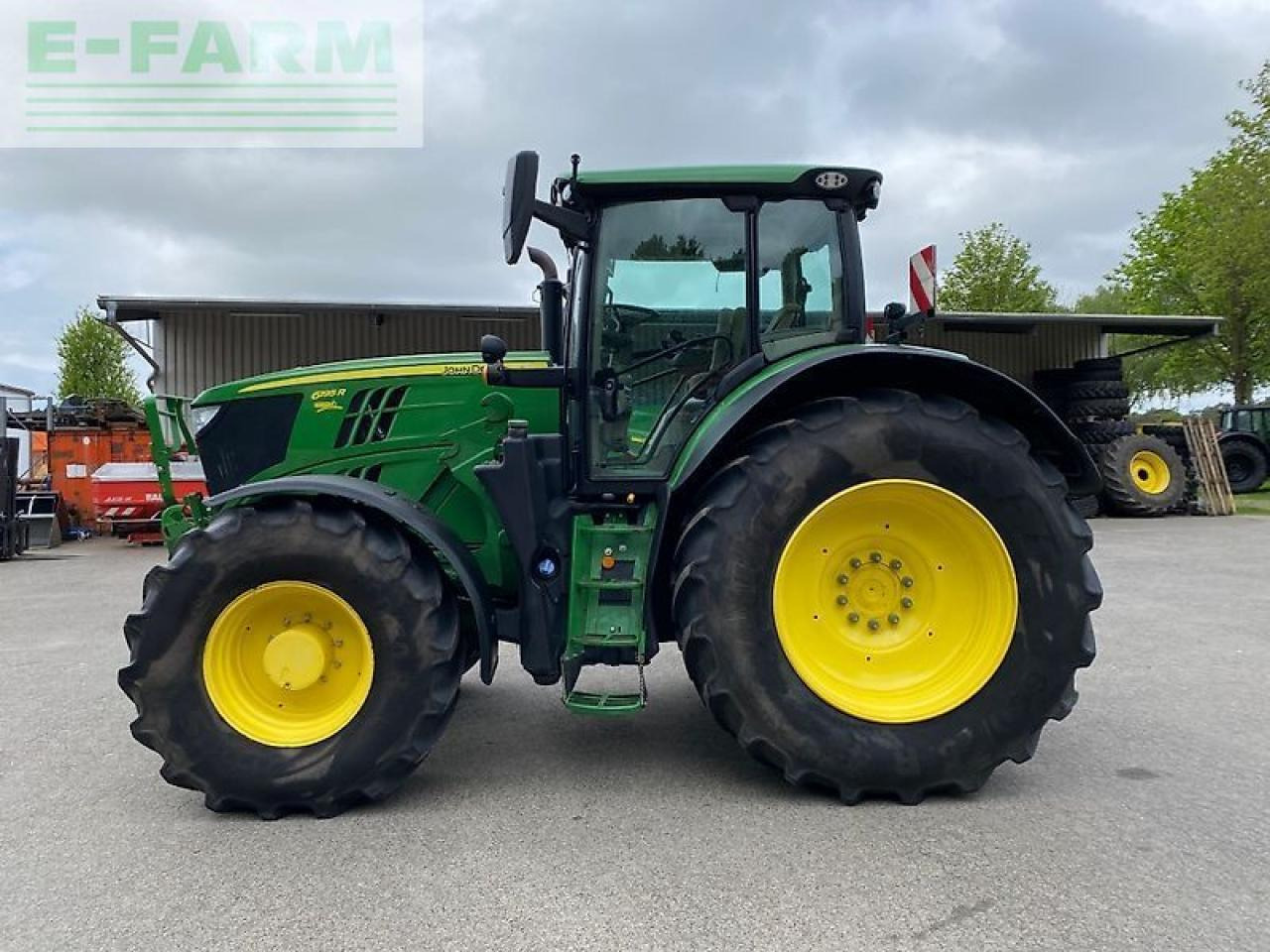 Farm tractor John Deere 6195r: picture 10