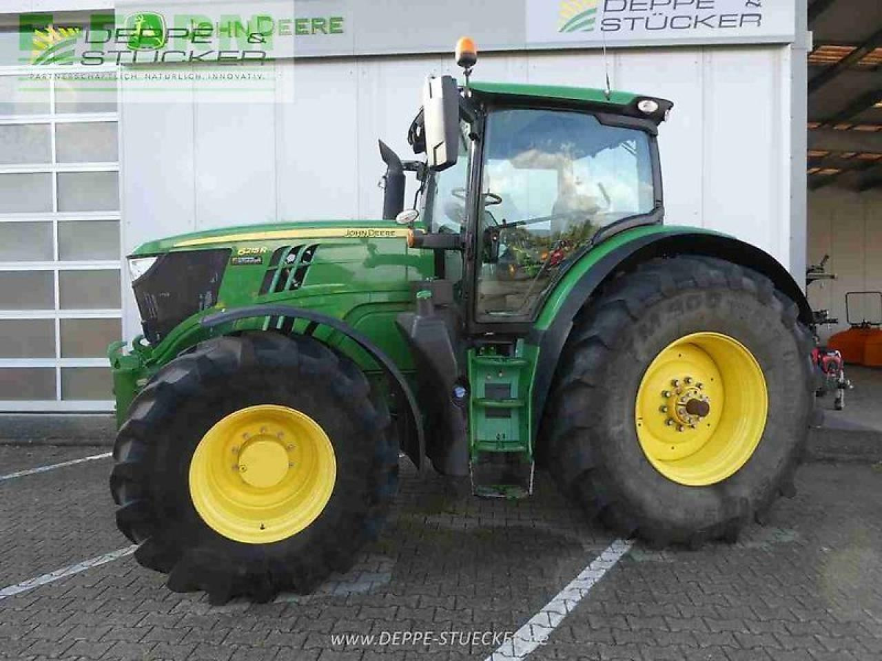 John Deere 6215r - Farm tractor: picture 2 John Deere 6215r - Farm tractor: picture 2
